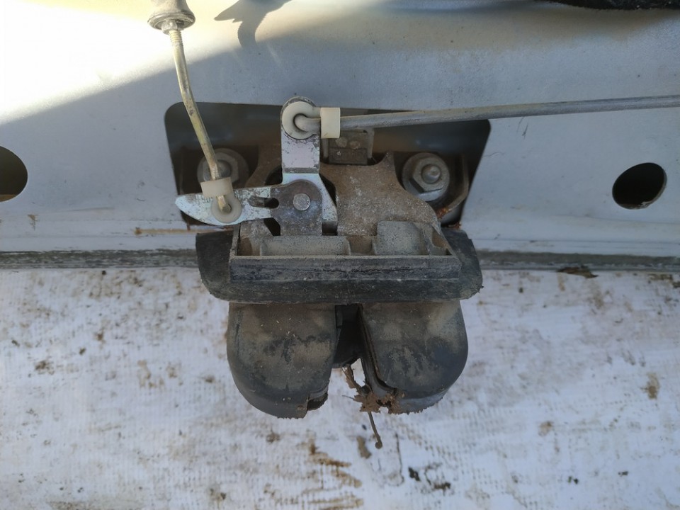 Audi A6 2002 Trunk Lid Lock Latch - REAR - Thumbnail 2