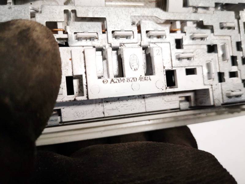 A2048204901 Mercedes-Benz C-CLASS 2008 Włącznik oświetlenia wnętrza - PRZEDNIE - Thumbnail 3