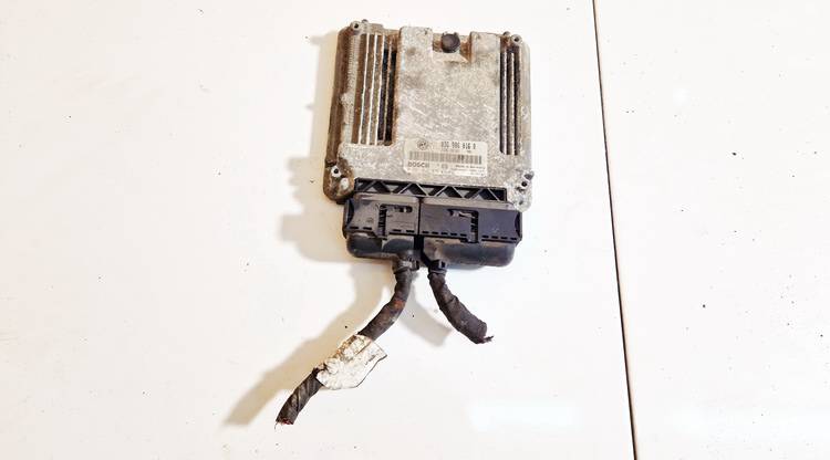 03G906016Q Volkswagen Golf 2005 Moottorin ohjainyksikkö