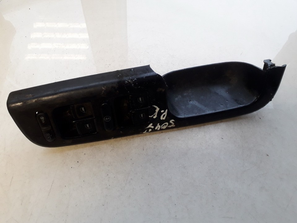 1J4959857B Volkswagen Golf 2000 Power window control (Window Regulator-Window Switch)