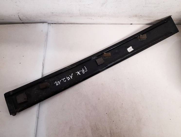 Plymouth Grand Voyager 1998 Уплотнитель пояса кузова - передний левый - Thumbnail 3