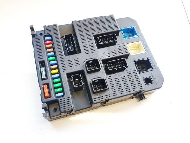 9659285580 Citroen C4 2007 Fuse box