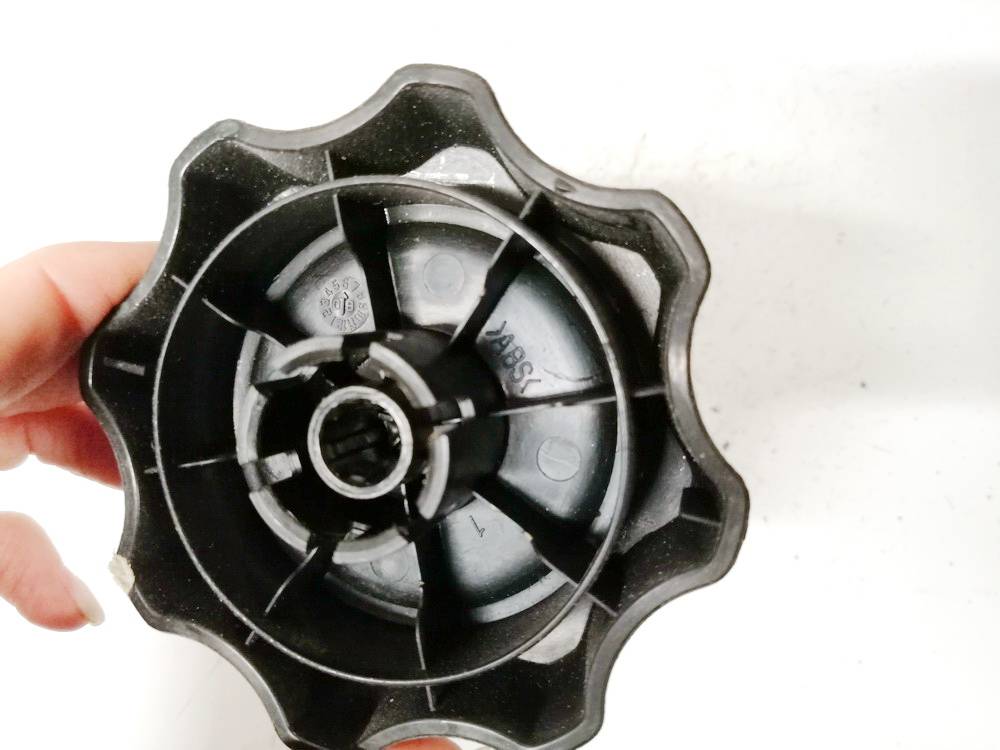 Kia Ceed 2008 Innenausstattung - Thumbnail 3