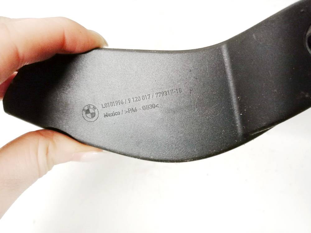 L0101996 BMW X5 2008 Wykończenie wnętrza (plastikowe elementy) - Thumbnail 3