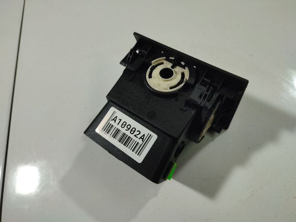 464652911 Opel Meriva 2006 Wloty powietrza do kabiny