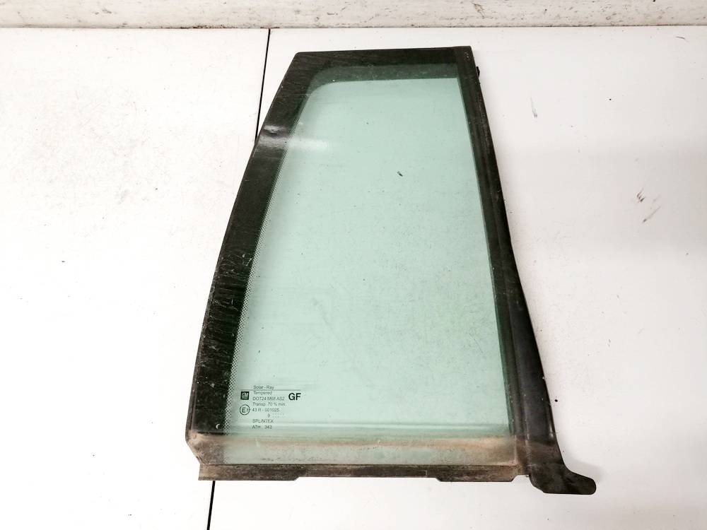 43R001025 Opel Omega 2006 Quarter glass - REAR RIGHT