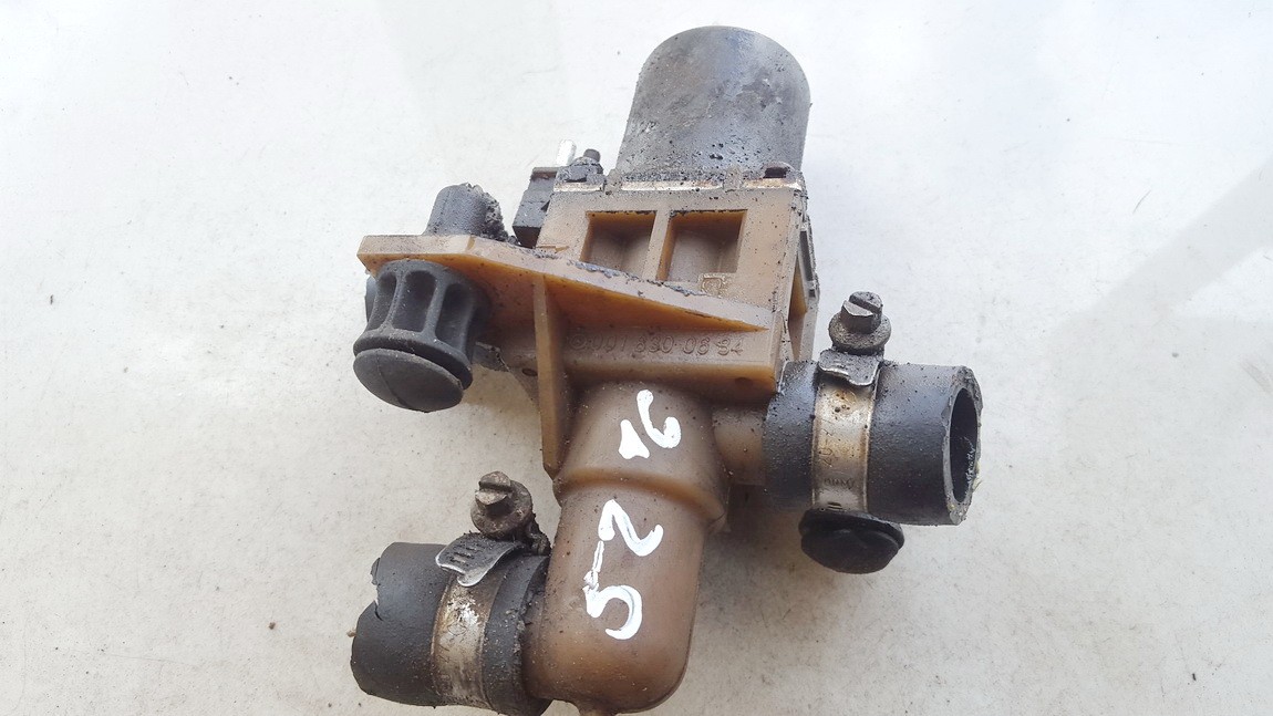 0018300684 1147412047 Heater Control Valve (Auxillary Heating) Mercedes