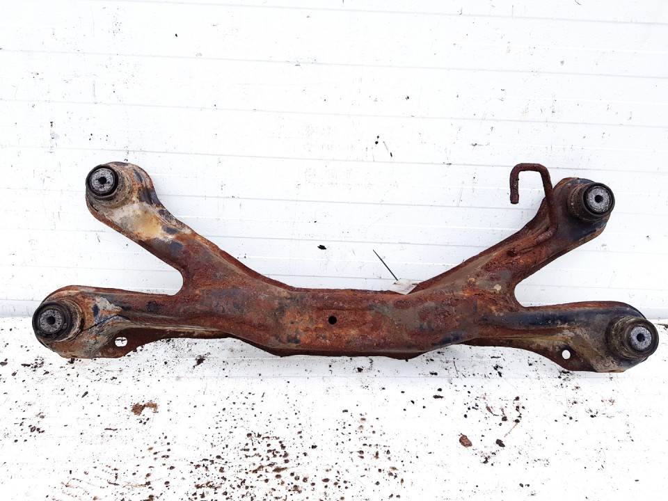 Opel Vectra 2001 Belka mostu - TYLNE