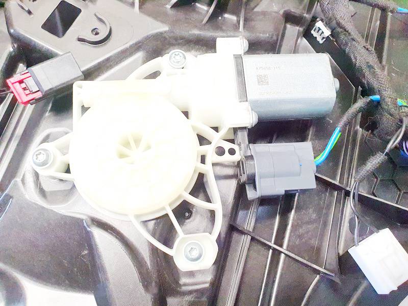 A75658115 Ford Puma 2023 Silnik podnośnika szyby drzwi - PRZEDNIE LEWE - Thumbnail 3