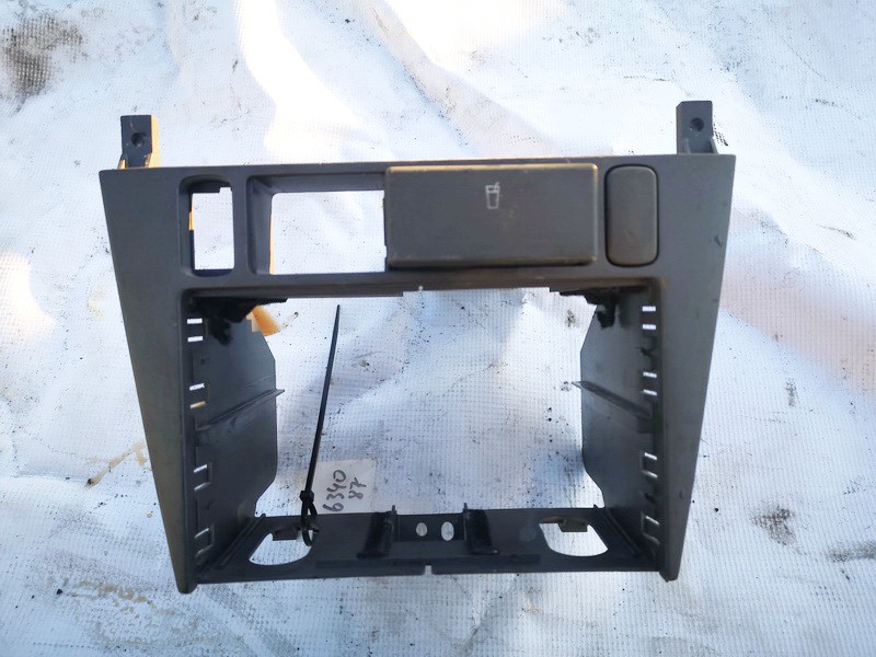 30612527 30612528 Cup holder and Coin tray Volvo V40 2001 2.0L