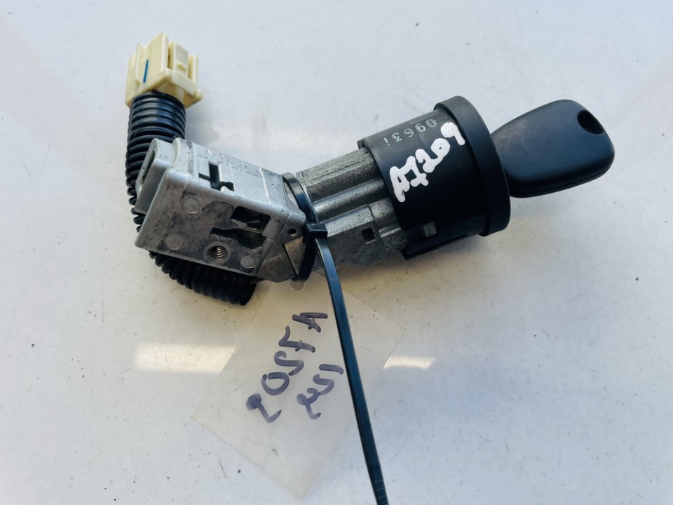 N0502200 Toyota Aygo 2006 Uzvedimo spyna