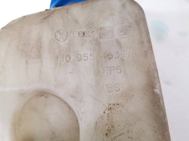 1J0955453F Audi A3 1999 Windshield Washer Reservoir tank (WASHER BOTTLE) - Thumbnail 3