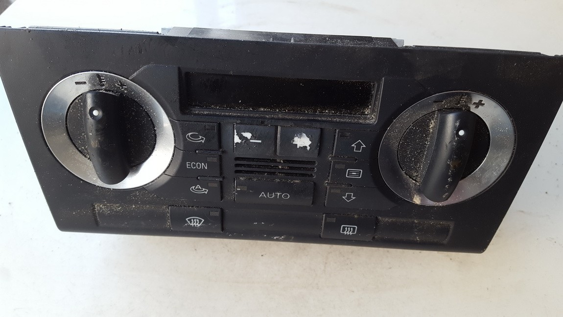 8P0820043H Audi A3 2005 Climate Control Panel (heater control switches)