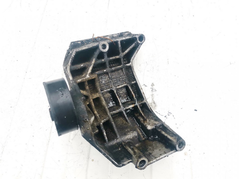 46536399 Lancia Lybra 1999 Variklio kronsteinas ir Greiciu dezes kronsteinas