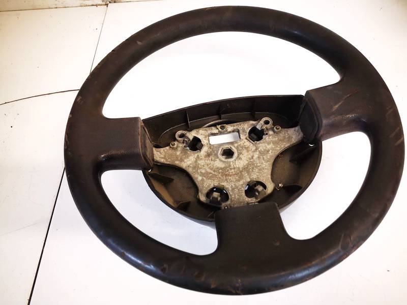 2T143600A Ford Fusion 2004 Steering wheel