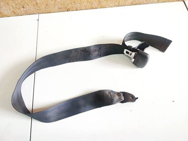 9910 Toyota Corolla 2002 Seat belt - REAR MIDDLE