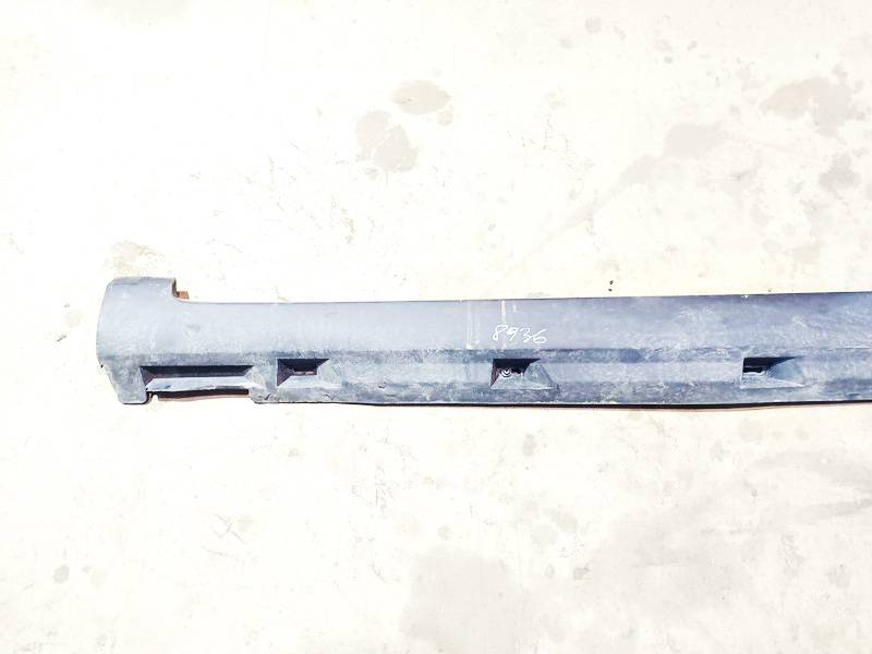 Volkswagen Passat 2006 pare-boue latéral droite - Thumbnail 2