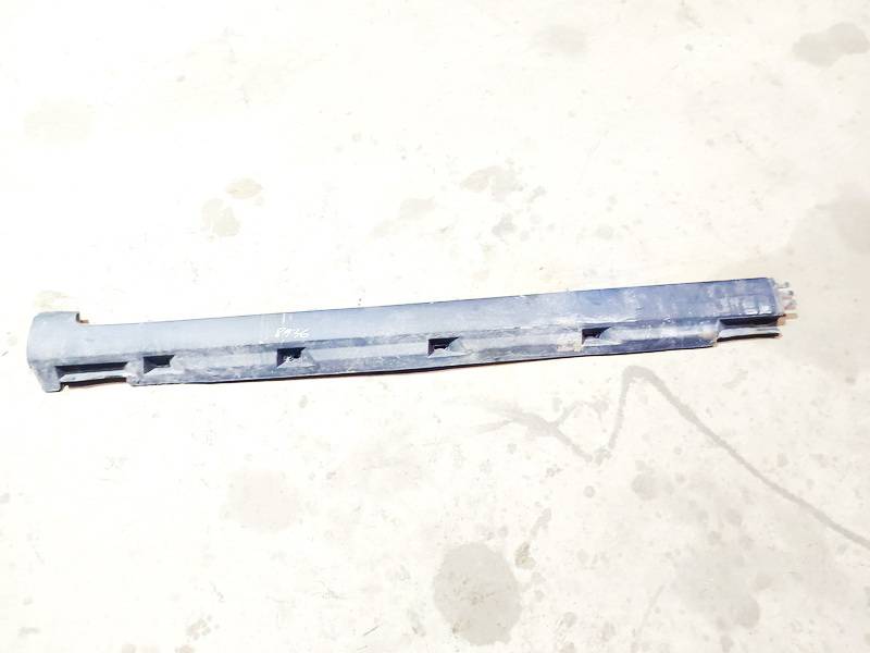 Volkswagen Passat 2006 Kunststoff chwellerleiste Vorne Rechts