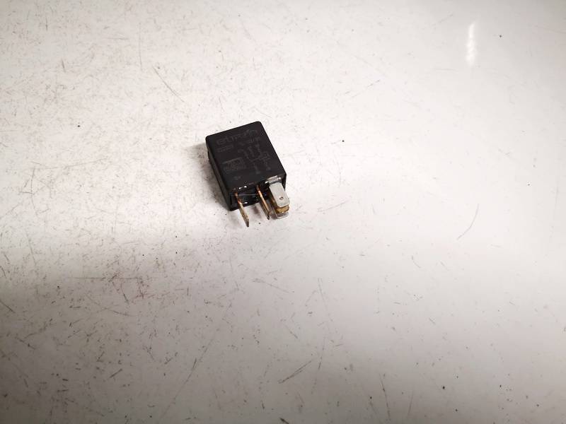 232303 Lexus IS - CLASS 2006 Relais, Arbeitsstrom