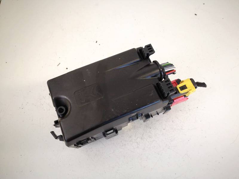 9806192580 Opel Crossland X 2017 Fuse box - Thumbnail 2