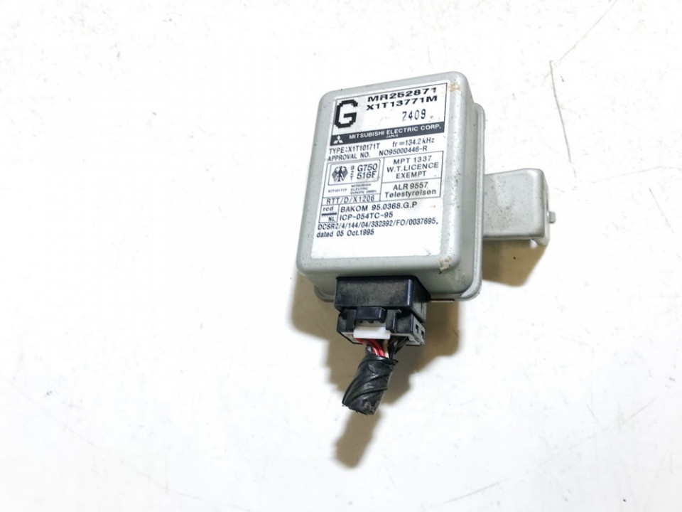 Immobiliser ECU Mitsubishi Galant 1998    2.0 mr252871