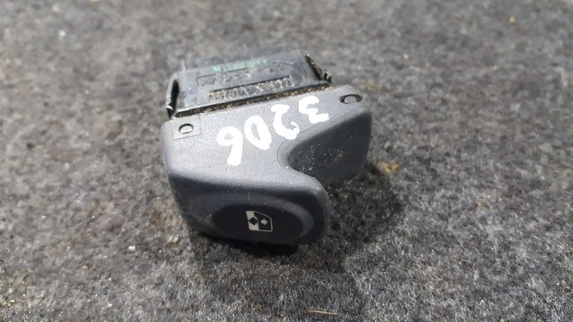 Renault Megane 1999 MANDO ELEVALUNAS