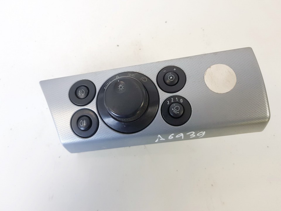 153544 Opel Astra 2006 Headlight adjuster switch (Foglight Fog Light Control Switches)