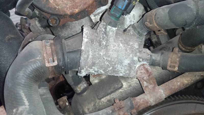 Opel Zafira 2006 Termostato korpusas