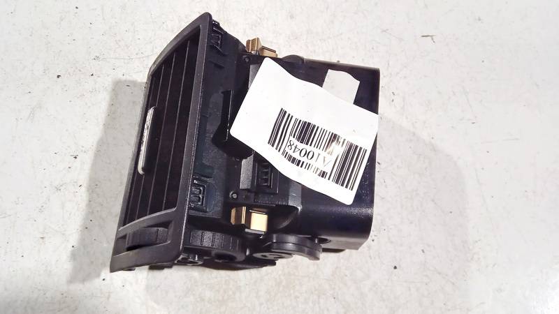 4793002 Ford C-MAX 2007 Dash Vent (Air Vent Grille) - Thumbnail 2