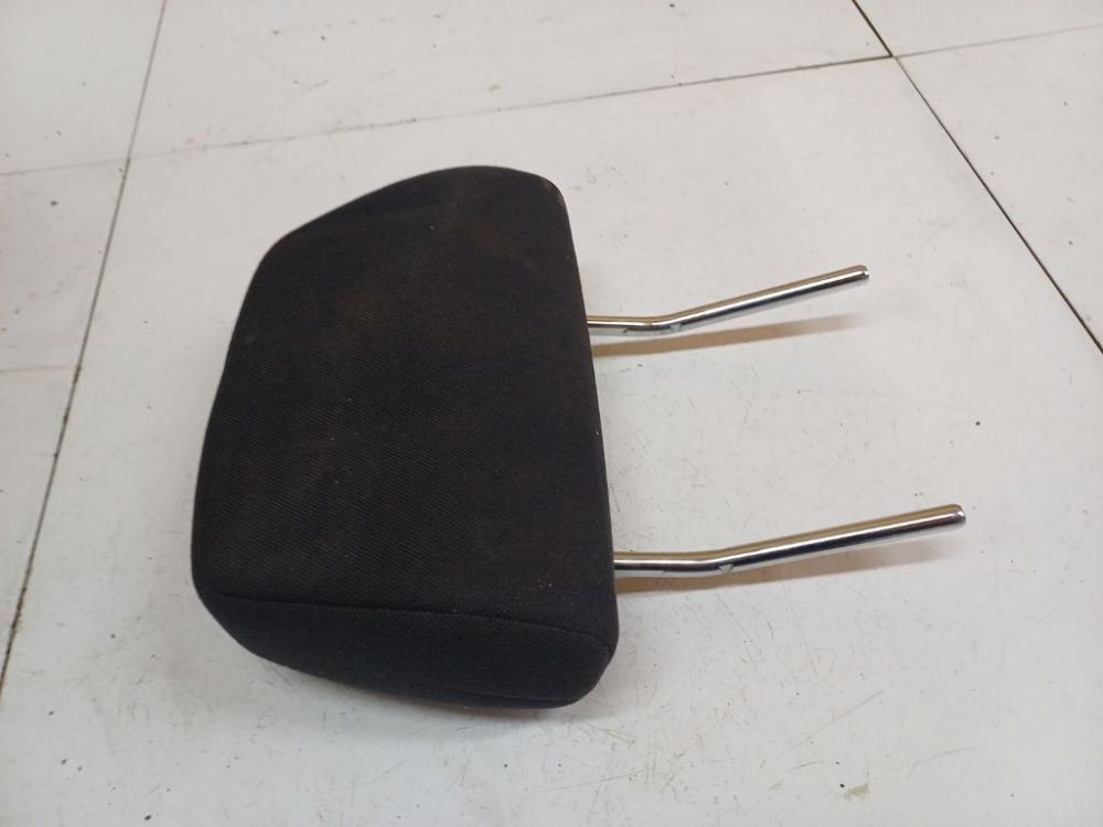 Opel Astra 2007 подголовник - Thumbnail 2