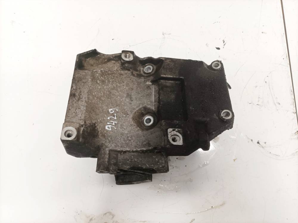 038260885C Audi A4 2001 Engine Mount Bracket and Gearbox Mount Bracket