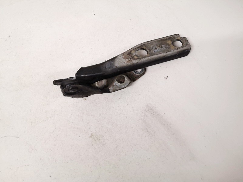 8L0823302B Audi A3 1999 Hood bonnet Hinge - FRONT RIGHT