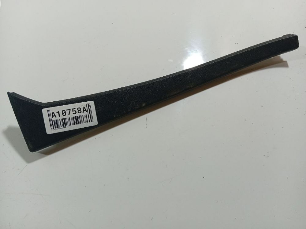 7L0868240 Porsche Cayenne 2003 Salono apdaila (plastmases)