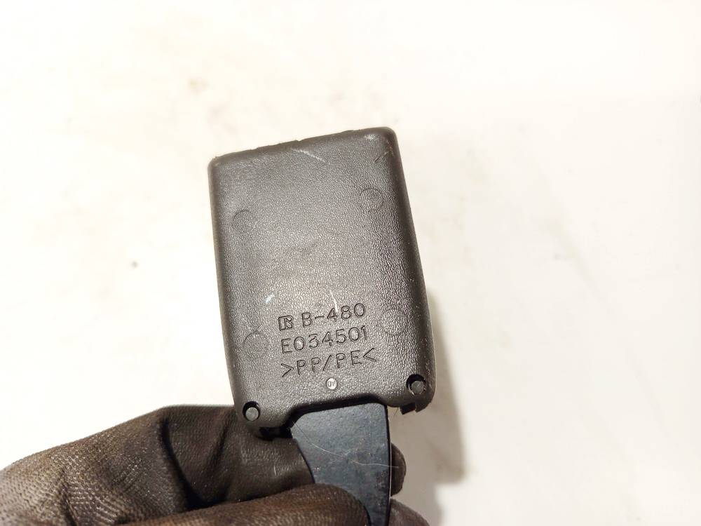 E034501 Nissan Pathfinder 2006 Seat belt holder (Seat belt Buckle) - REAR LEFT - Thumbnail 3
