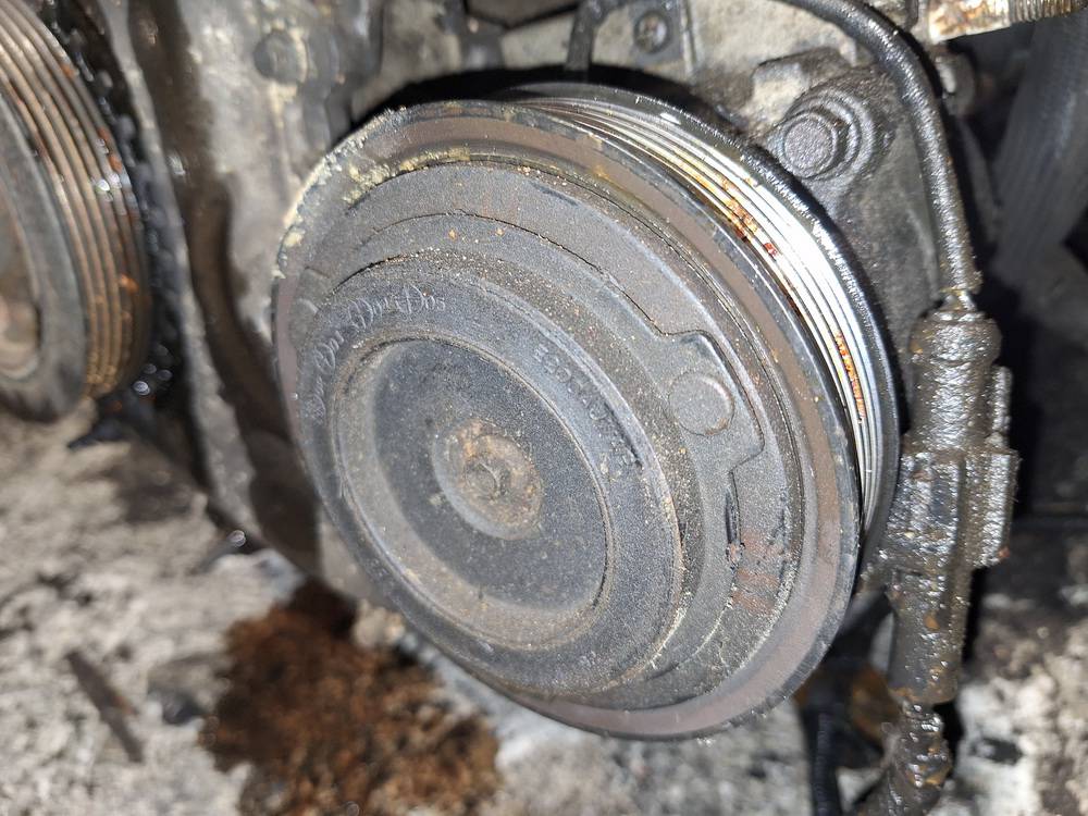 5L8419D629 Ford Maverick 2004 AC AIR Compressor Pump - Thumbnail 2