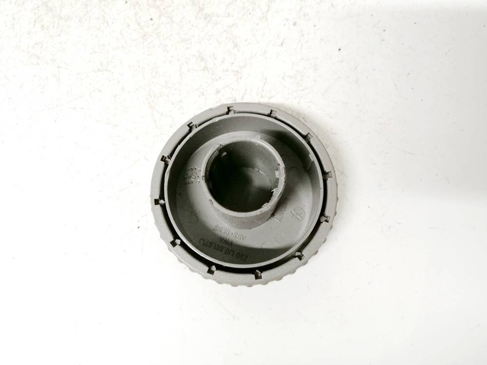 1J0881673A Volkswagen Passat 2007 Salono apdaila (plastmases) - Thumbnail 2