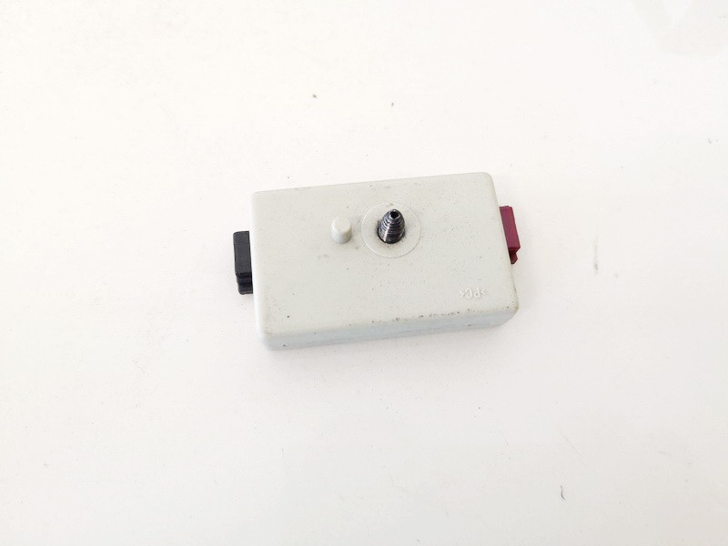 695319102 BMW 5-Series 2005 Antenna Module Unit - Thumbnail 2