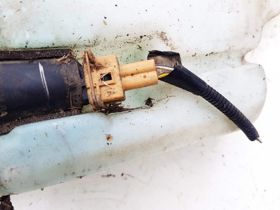 93BB17K624BA Ford Transit Connect 2008 Windshield Windscreen Washer Pump - Thumbnail 3