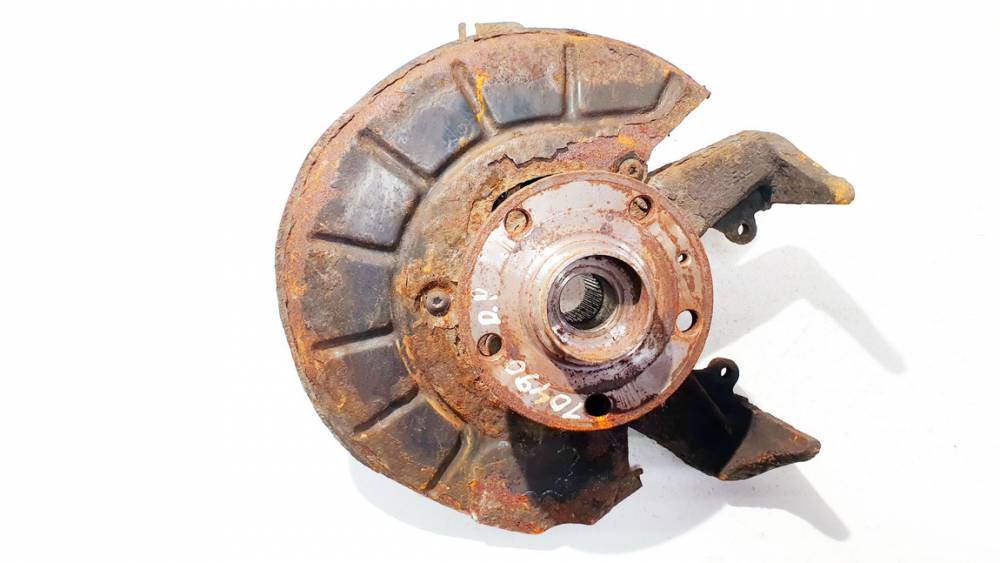 Skoda Octavia 2008 Кулак поворотный передний правый