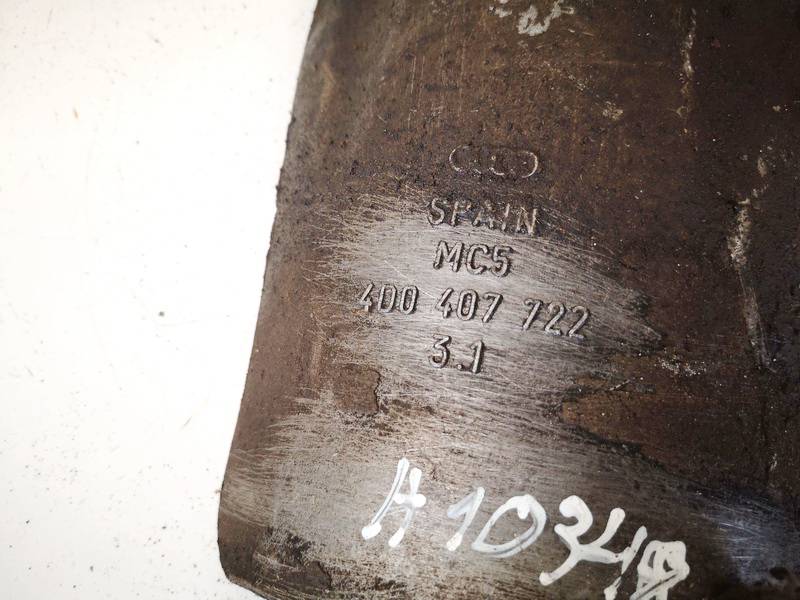 4D0407722 Audi A4 1998 Vetokardanin suojakumi - EDESSÄ OIKEALLA - Thumbnail 2