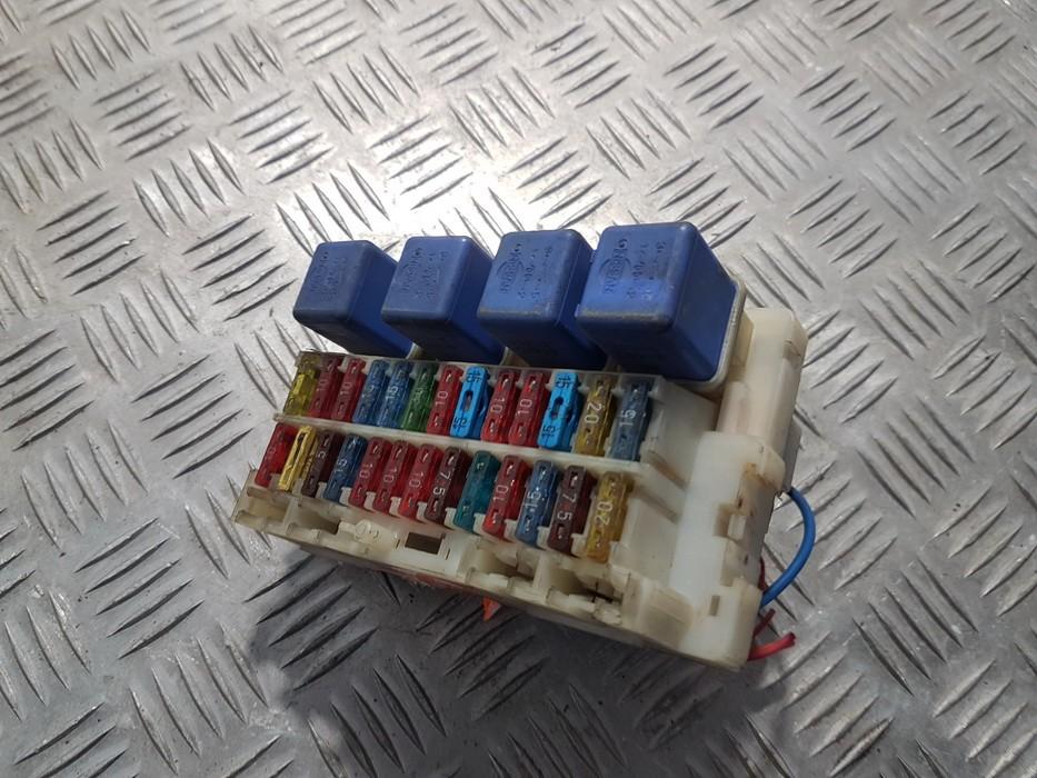 931002 USED Fuse box Nissan Serena 1996 2.0L EIS00540237 Used Auto
