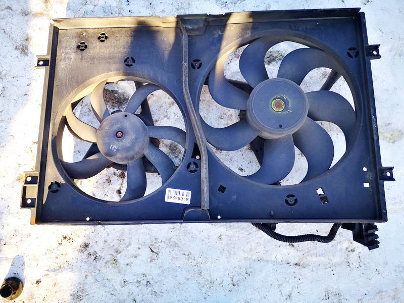 1J0121207M Audi A3 1998 Diffuser, Radiator Fan