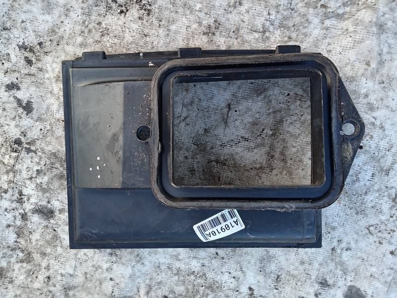 1J1819640B Volkswagen Bora 2000 Air filter box