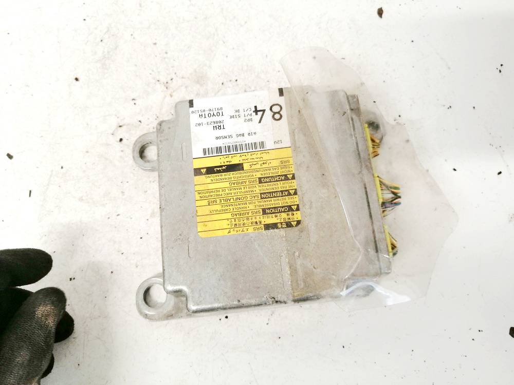 208623102 Toyota Avensis 2004 srs-turvatyynyn tietokone – turvatyynyn ohjausyksikkö