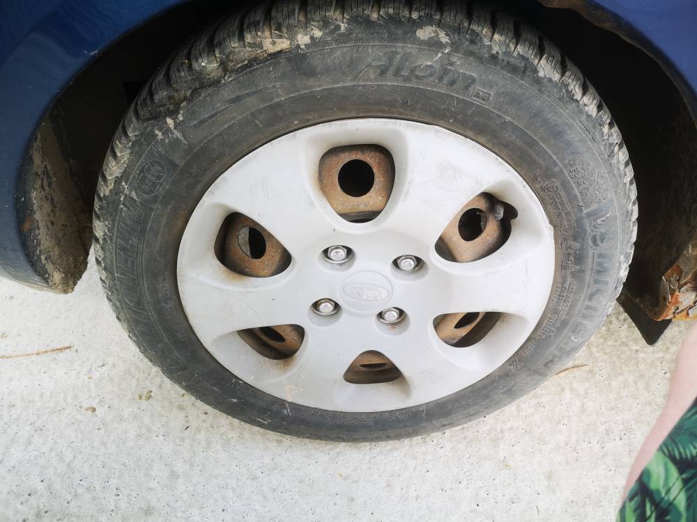 4X114.3 Kia Cerato 2005 Tērauda riteņu komplekts R15 - Thumbnail 4