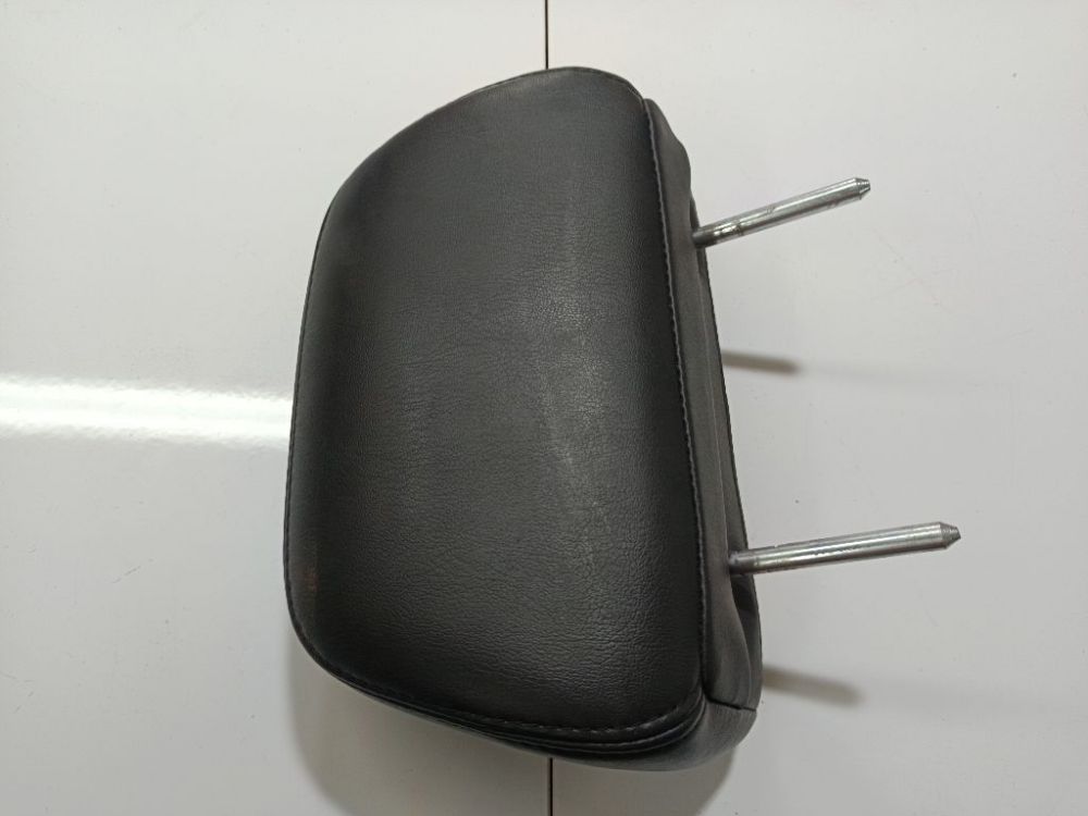 Audi A6 1997 Sēdekļa galvas atzveltne