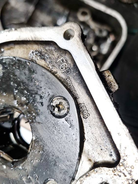 37018201 Opel Astra 2006 Tepalo siurblys - Thumbnail 4