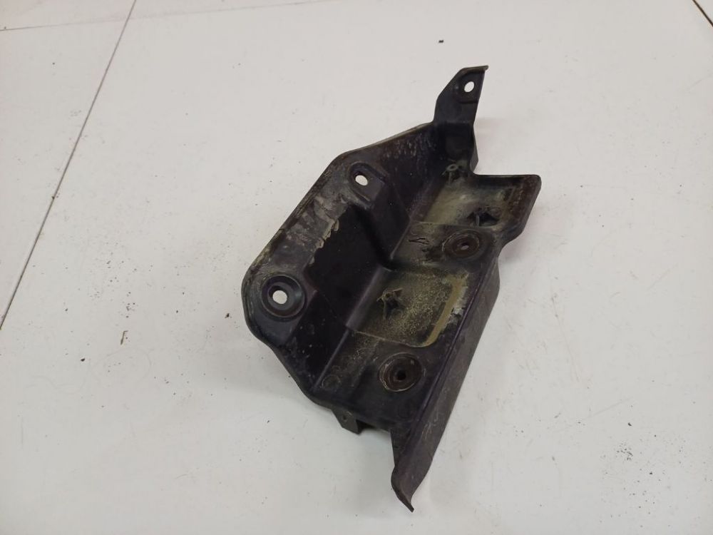13685 Audi A6 2005 Bumper mounts (BUMPER BRACKET) - REAR RIGHT - Thumbnail 3