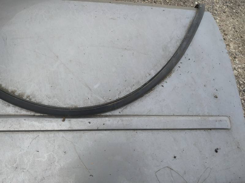 Audi A4 2003 Duru moldingas isorinis P.D. - Thumbnail 3