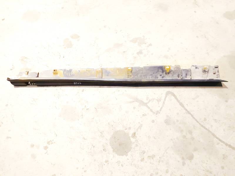 Opel Astra 1999 Right Sill Moulding